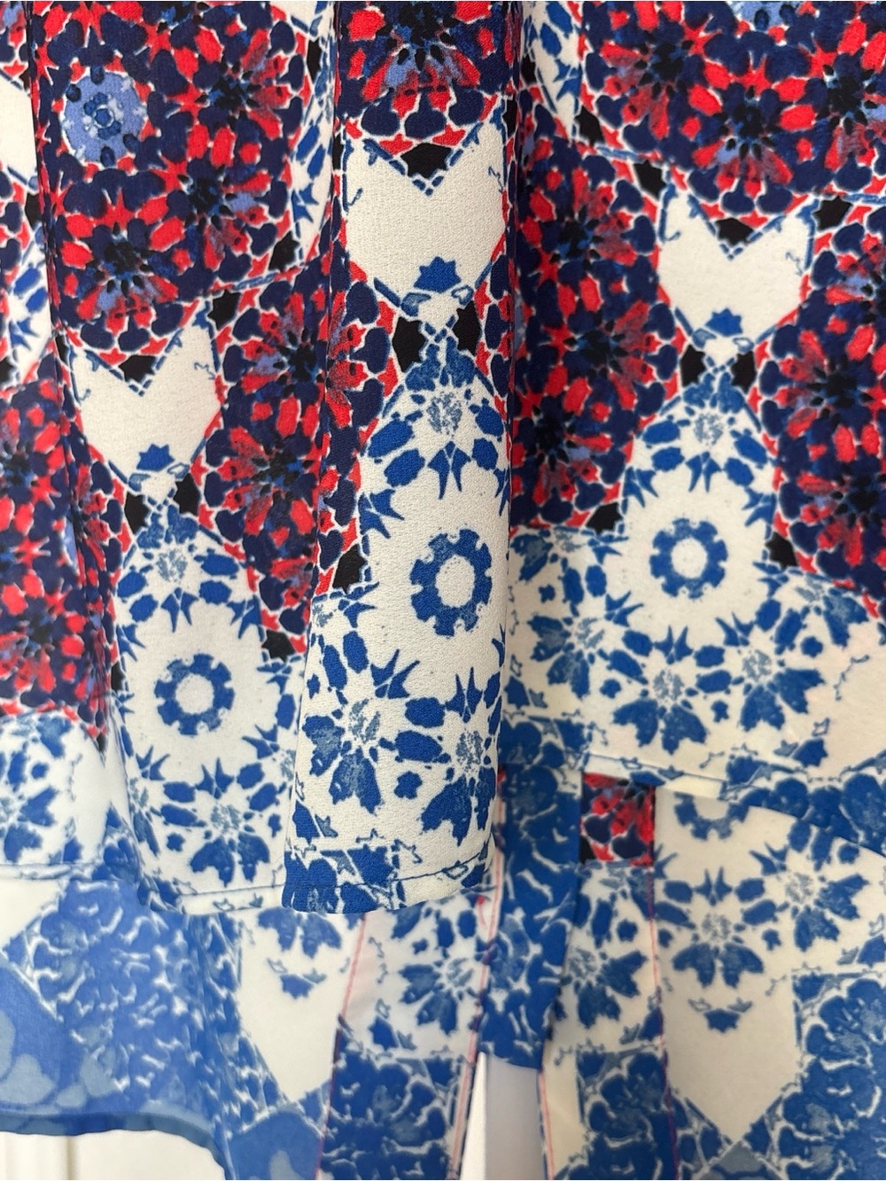 Daniel Rainn Pink Mesh & Blue Floral Sleeveless Tank - Picture 3 of 5